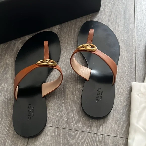 Authentic Gucci Brown and Black Sandals with Signature GG Logo. Size 37.5/7.5 - Picture 7 of 8